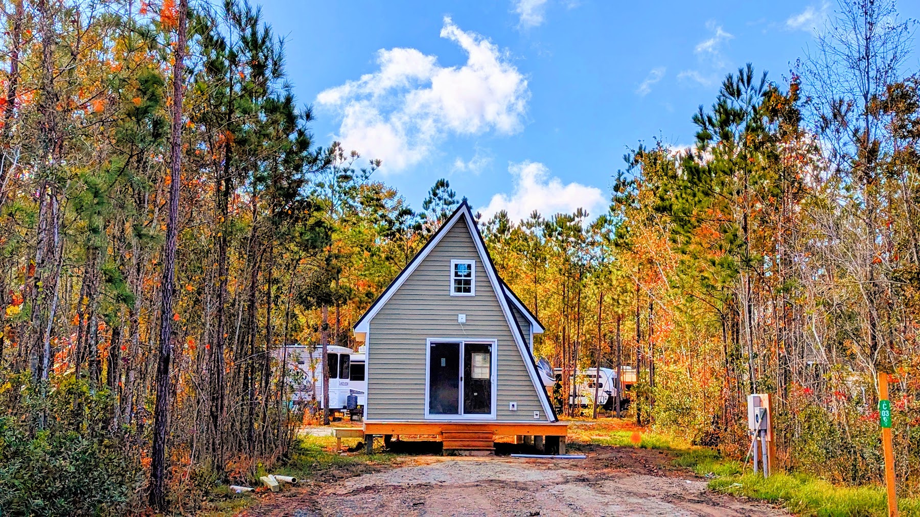 Cabins & Private Rooms
